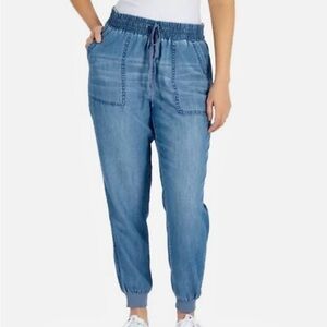 Seven7 Light Blue Denim Jogger Jeans